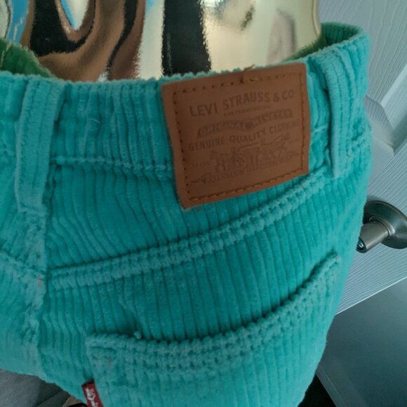 Levis corduroy - Picture 6 of 12